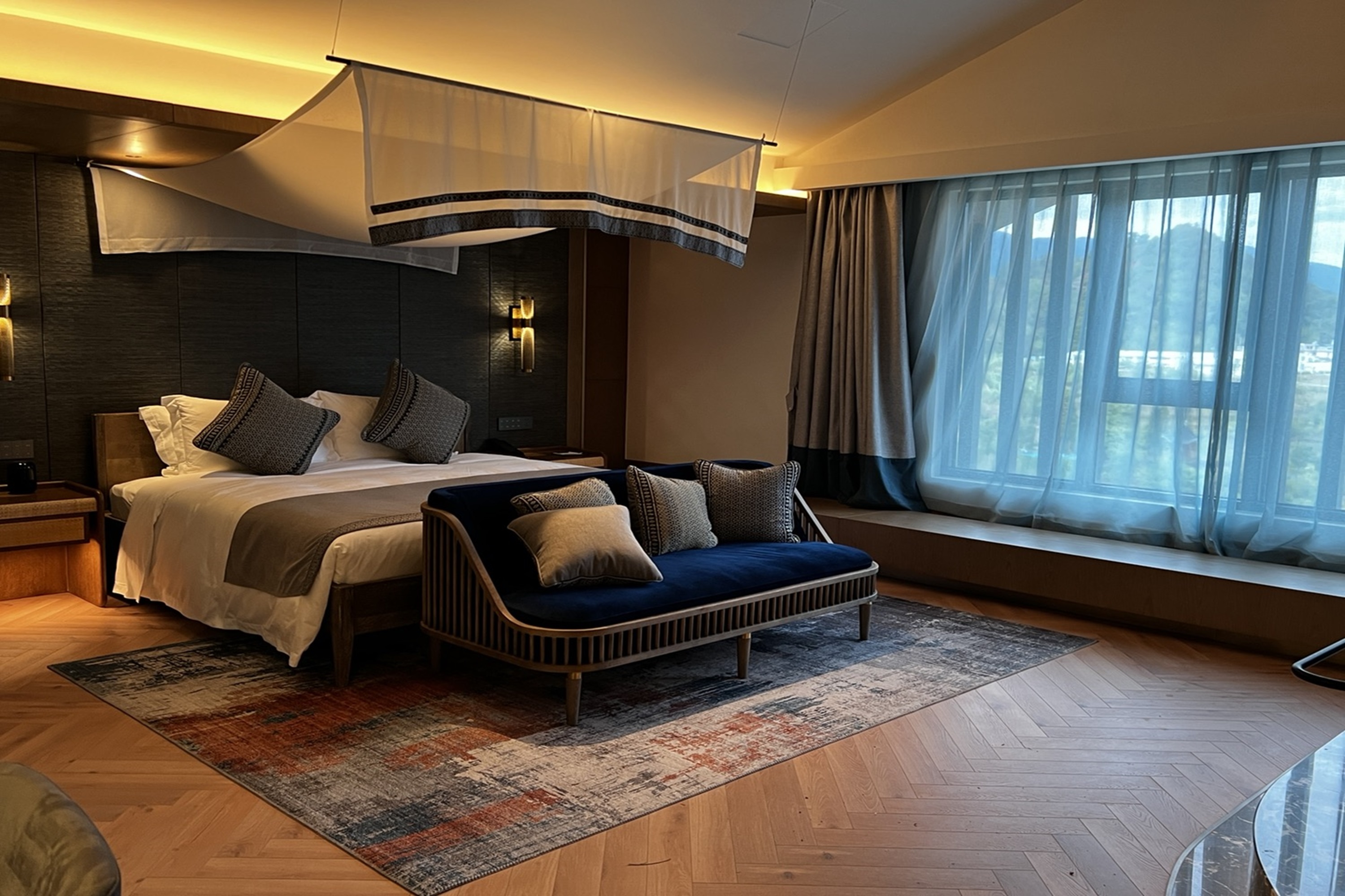 Guest room at the Wyndham Fengqing Resort in Lincang, Other than US/Canada