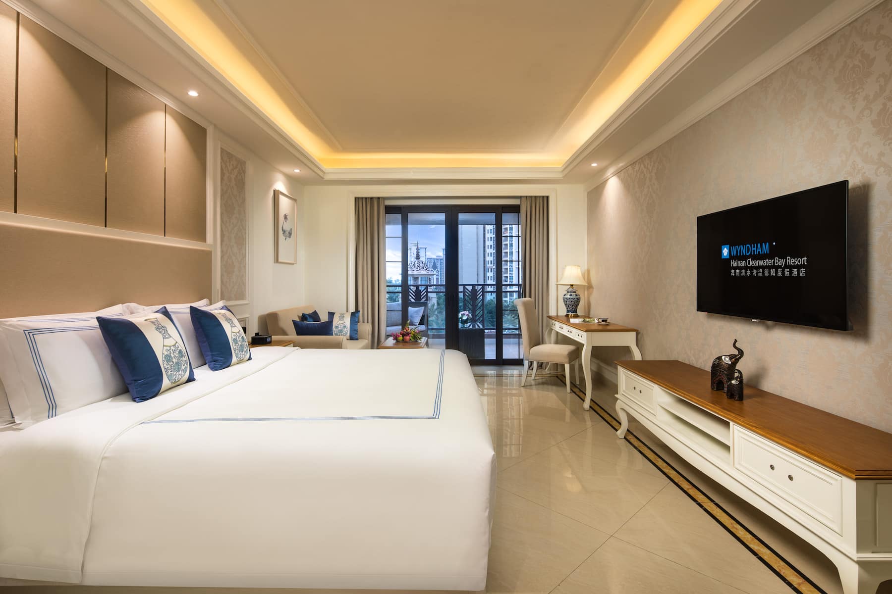 Guest room at the Wyndham Hainan Clearwater Bay Resort in Lingshui, Other than US/Canada