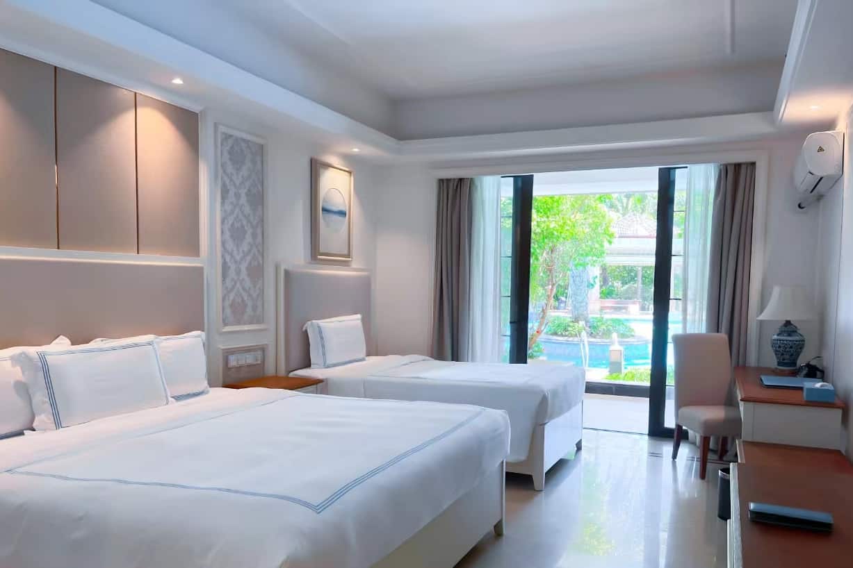 Guest room at the Wyndham Hainan Clearwater Bay Resort in Lingshui, Other than US/Canada