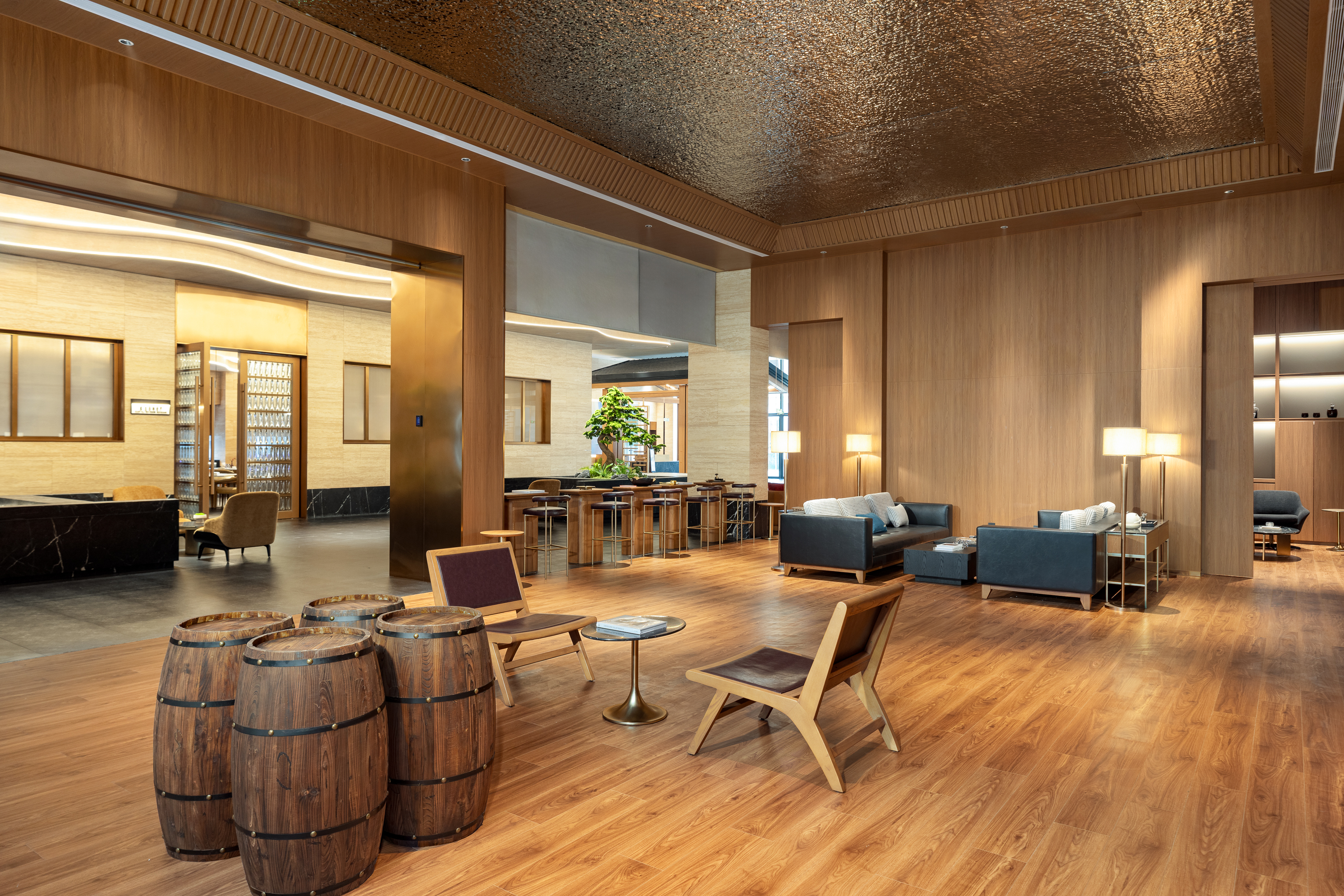 Bar at Wyndham Lishui Liandu Resort in Lishui, Other than US/Canada
