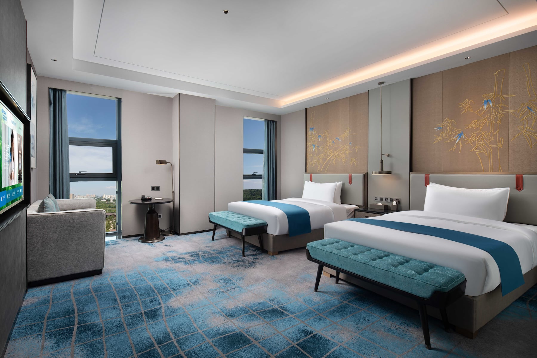 Guest room at the Wyndham Changzhou Liyang in Liyang, Other than US/Canada