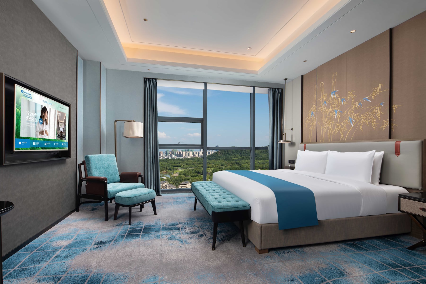 Guest room at the Wyndham Changzhou Liyang in Liyang, Other than US/Canada