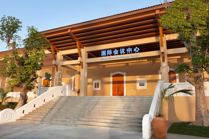 Wyndham Maoming ballroom in Maoming, Other than US/Canada