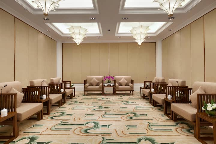 Classroom meeting room at Wyndham Maoming in Maoming, Other than US/Canada