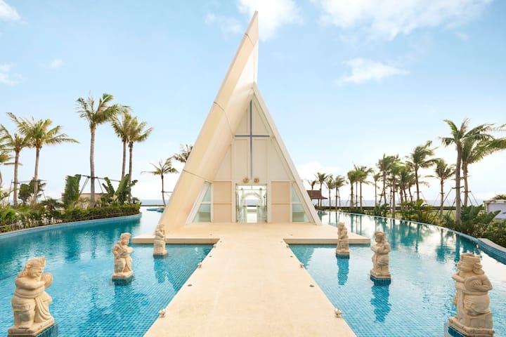 Meeting room at Wyndham Maoming in Maoming, Other than US/Canada