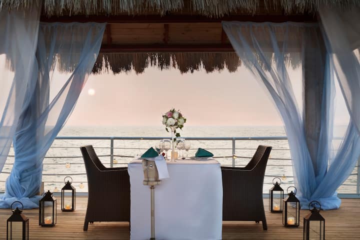 Wyndham Maoming restaurant in Maoming, Other than US/Canada