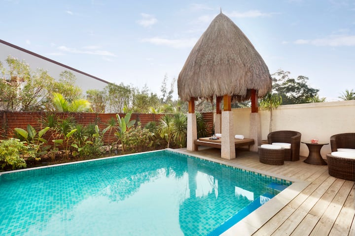 Wyndham Maoming suite in Maoming, Other than US/Canada