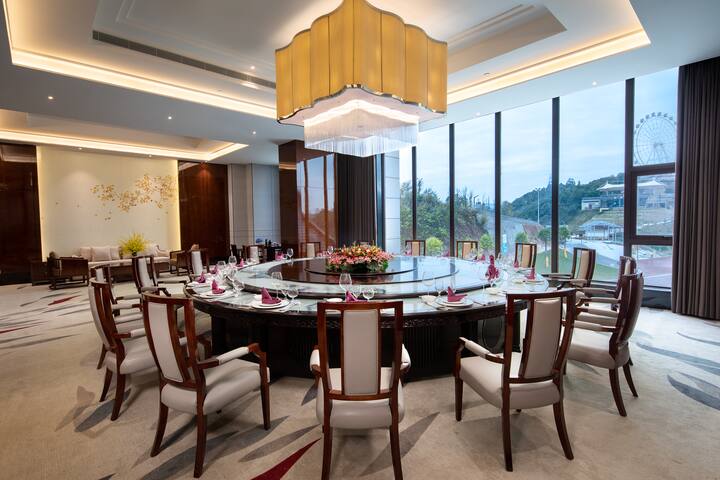 Wyndham Xinyi Lotus Lake restaurant buffet in Maoming, Other than US/Canada