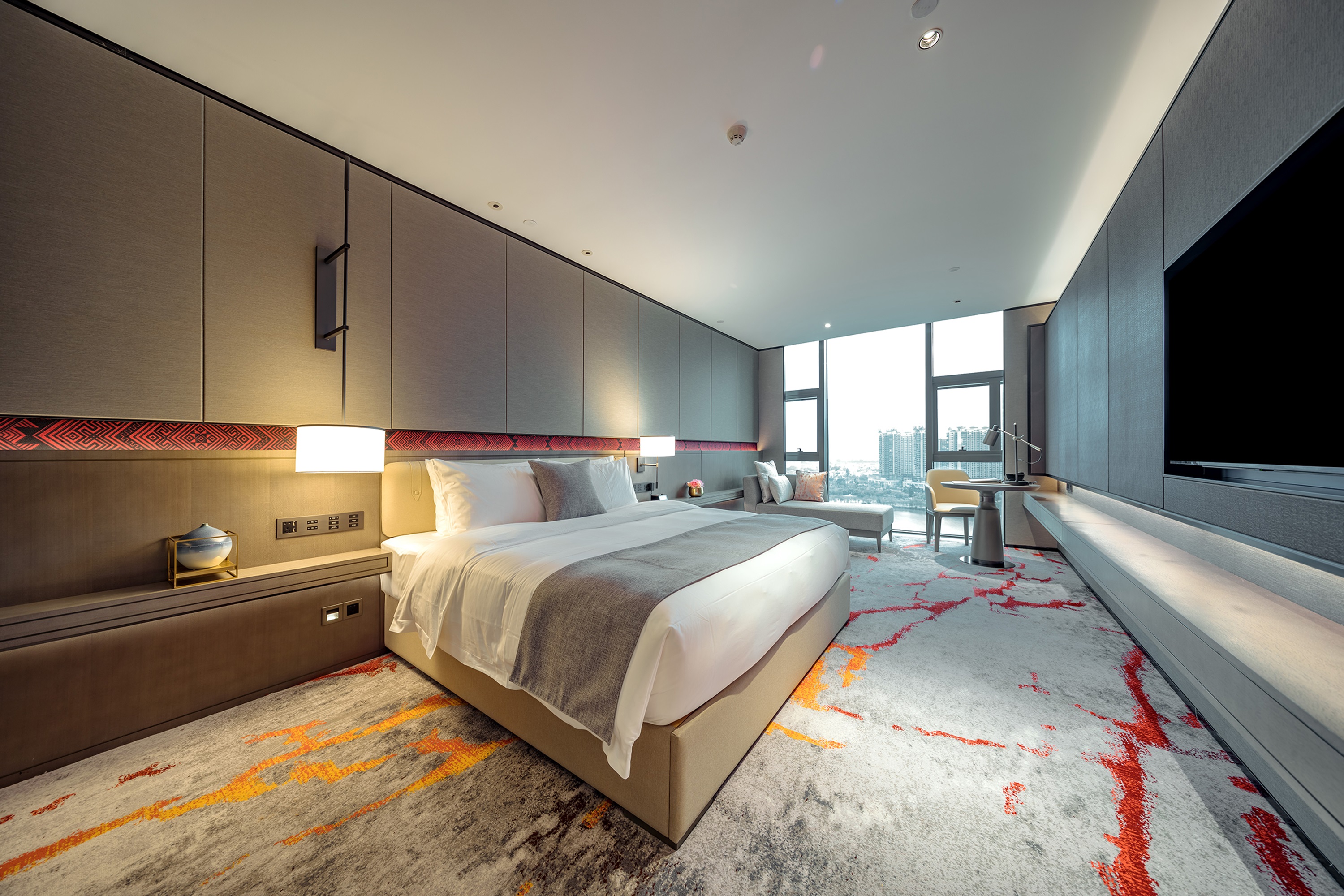 Guest room at the Wyndham Nanning Binyang in Nanning, Other than US/Canada