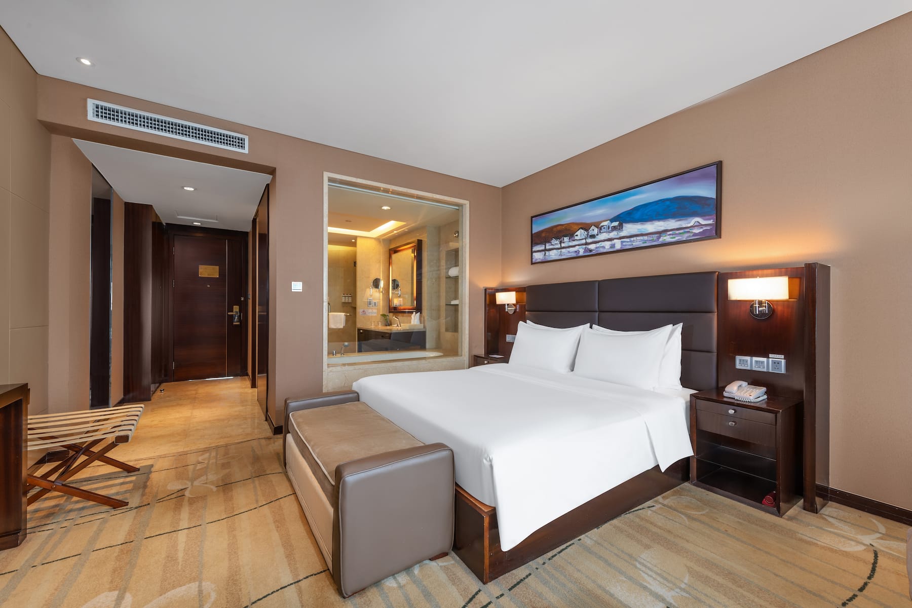 Guest room at the Wyndham Putian Downtown in Putian, Other than US/Canada