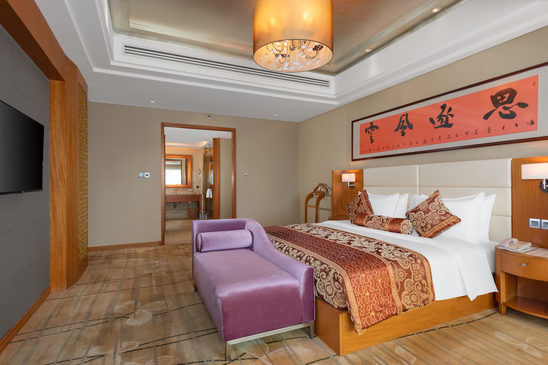 Guest room at the Wyndham Putian Downtown in Putian, Other than US/Canada