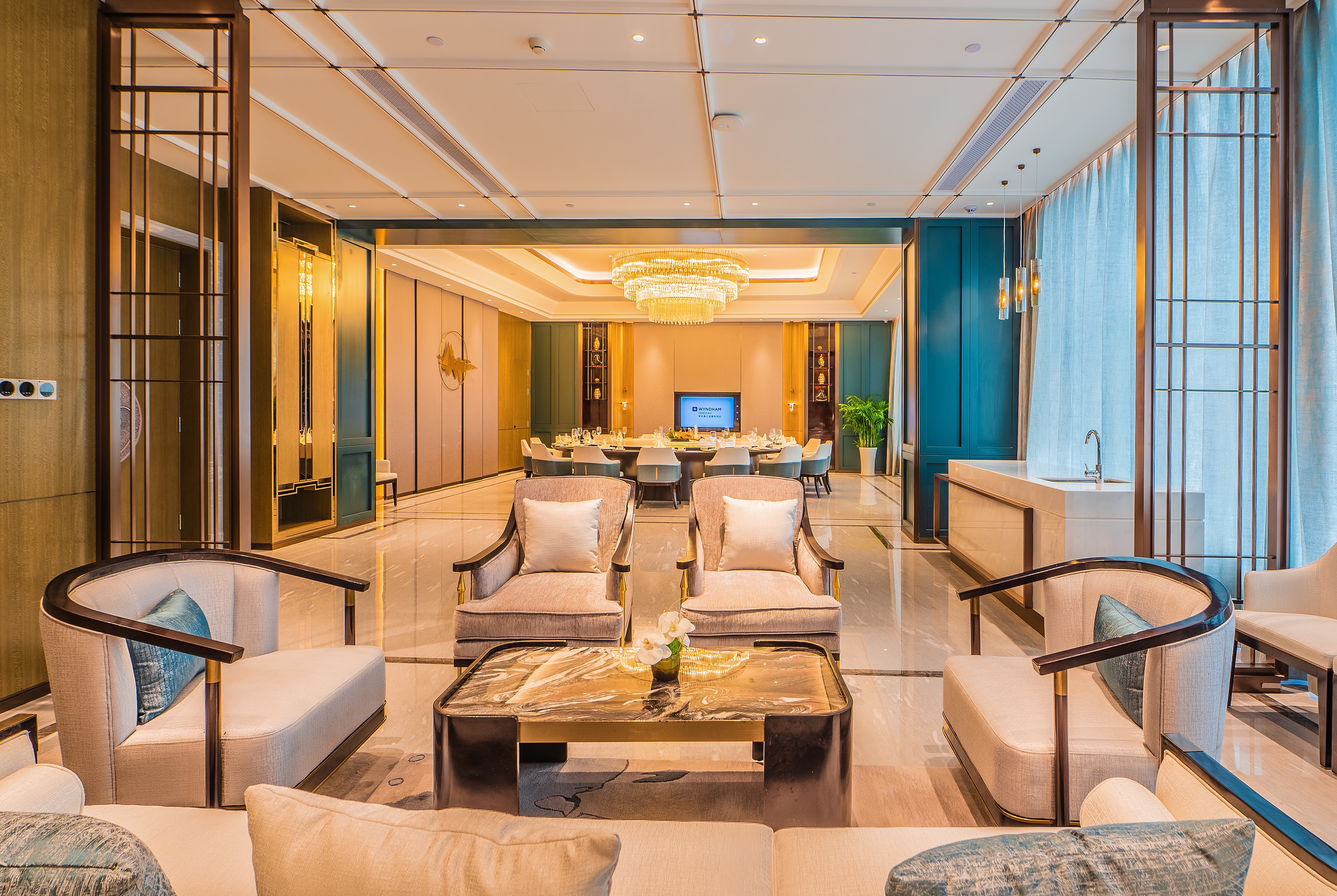 Wyndham Qingdao restaurant in Qingdao, Other than US/Canada