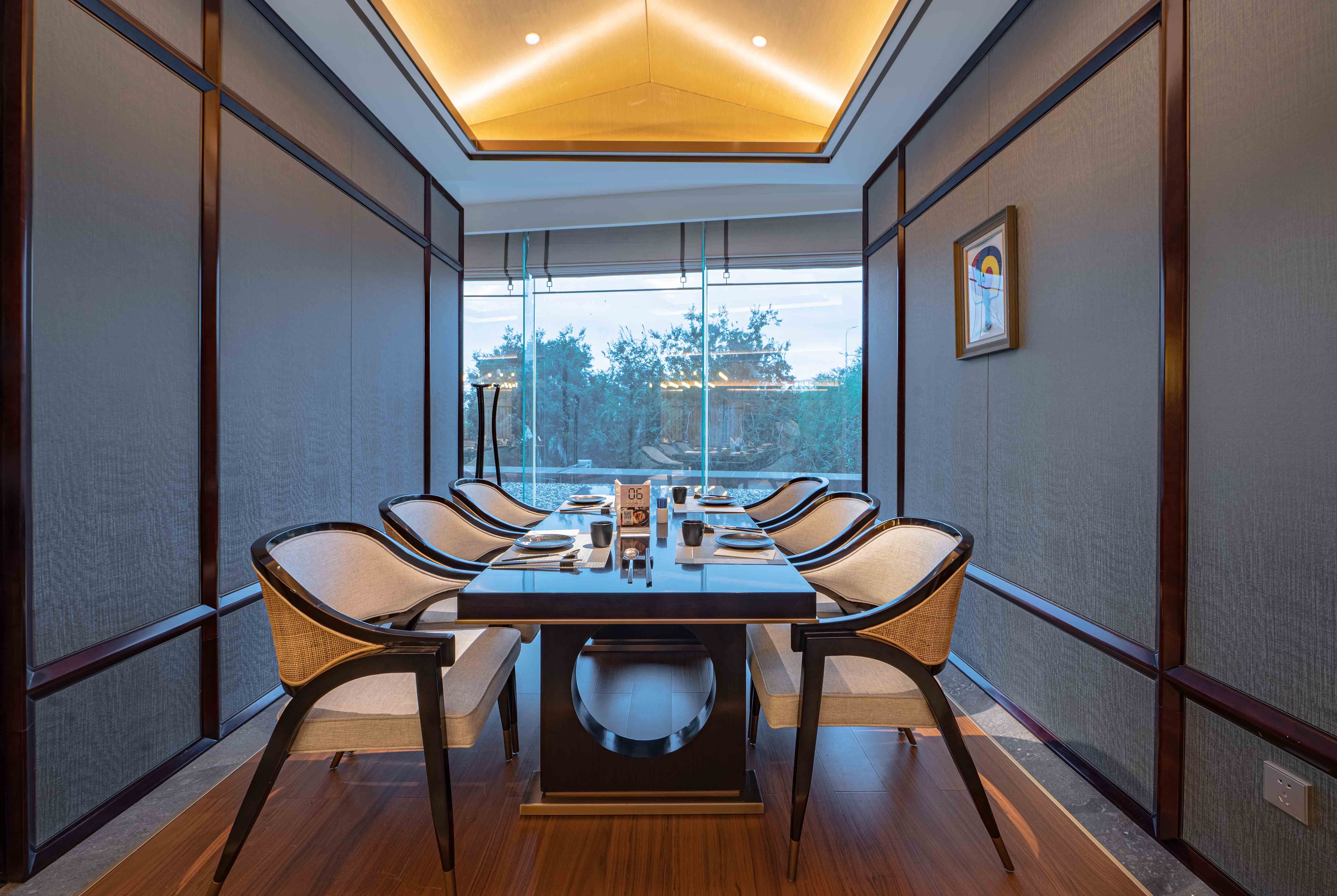 Wyndham Qingdao restaurant in Qingdao, Other than US/Canada