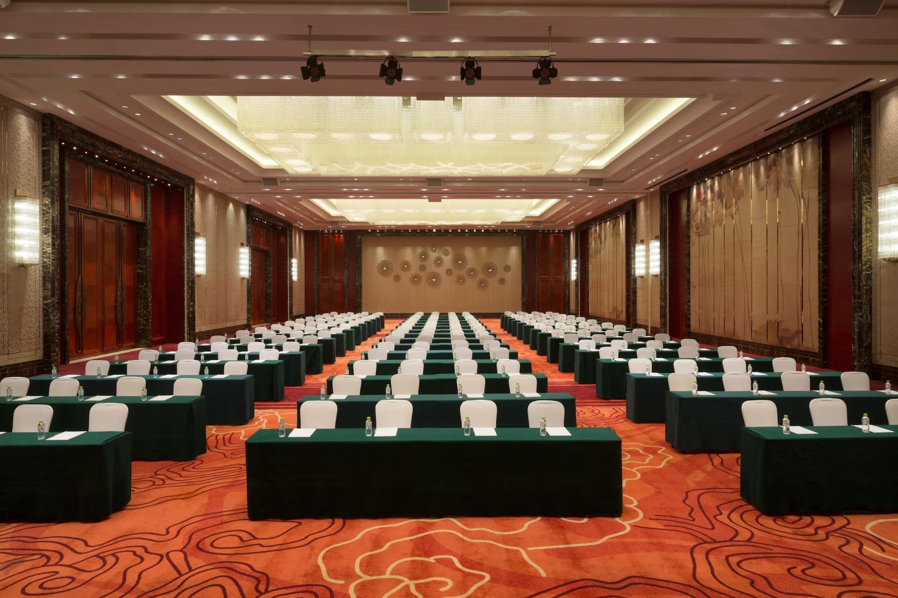Meeting room at Wyndham Qingdao in Qingdao, Other than US/Canada