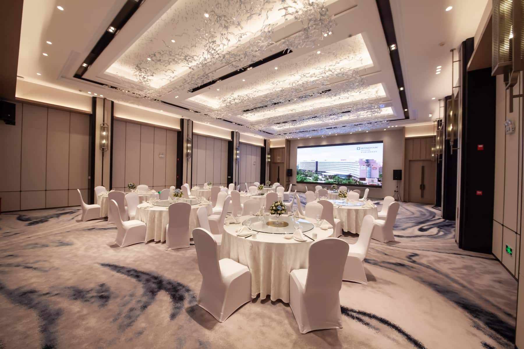 Meeting room at Wyndham Qingdao in Qingdao, Other than US/Canada