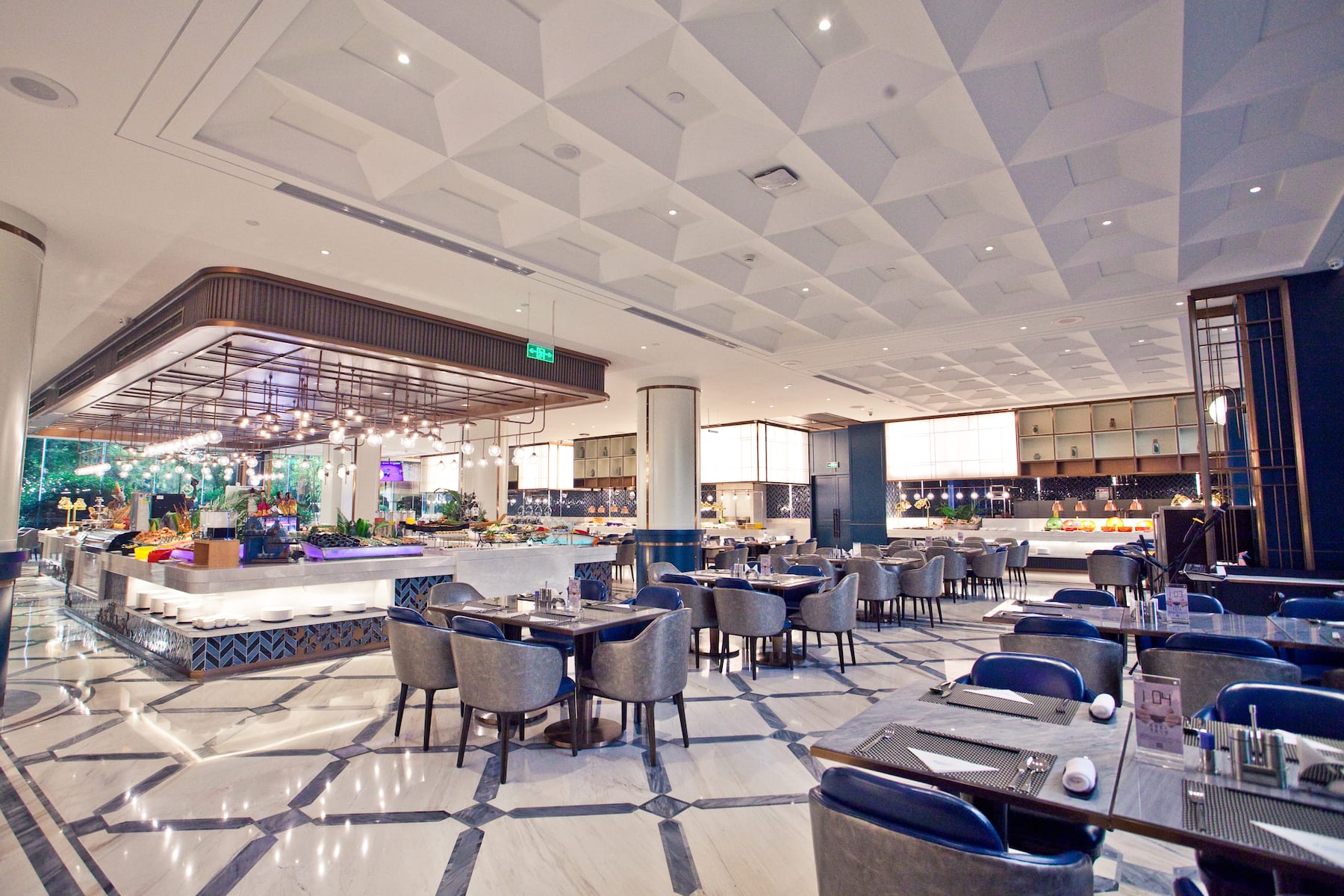 Wyndham Qingdao restaurant in Qingdao, Other than US/Canada