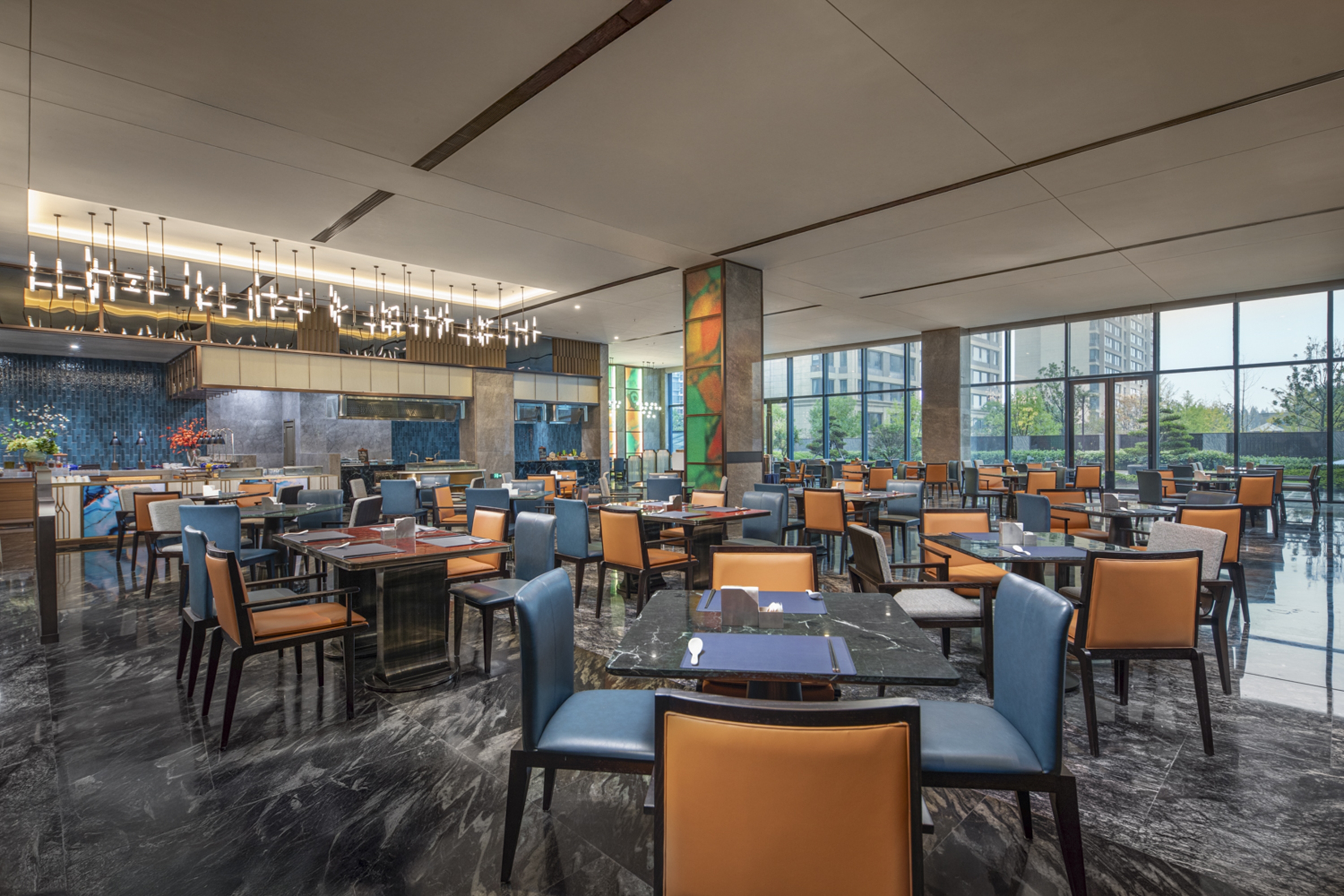 Wyndham Rizhao Downtown restaurant in Rizhao, Other than US/Canada