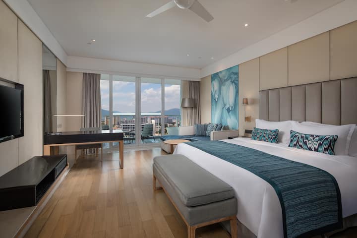 Guest room at the Wyndham Sanya Bay in Sanya, Other than US/Canada