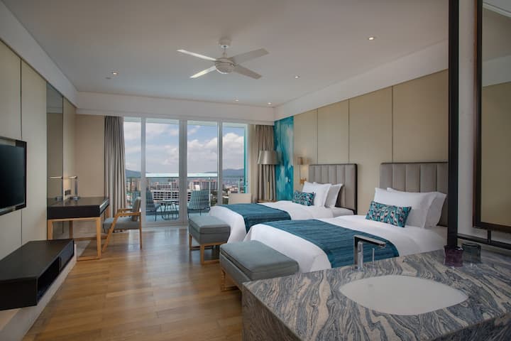 Guest room at the Wyndham Sanya Bay in Sanya, Other than US/Canada