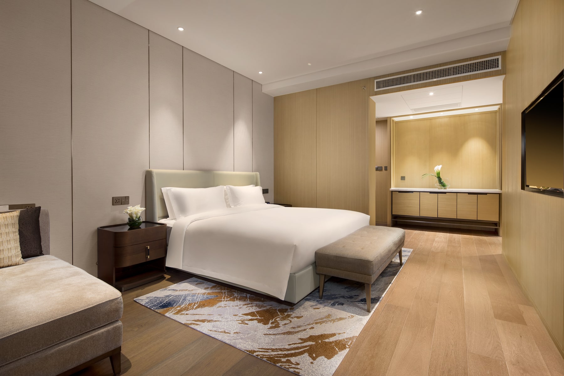 Guest room at the Wyndham Shanghai Pudong in Shanghai, Other than US/Canada
