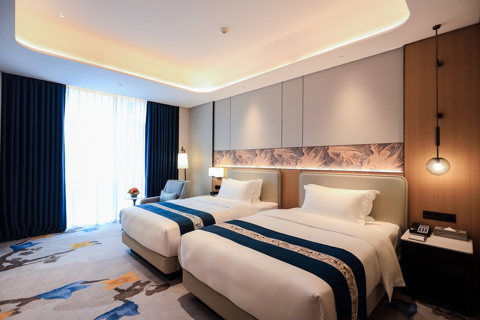 Guest room at the Wyndham Shanwei Haifeng in Shanwei, Other than US/Canada