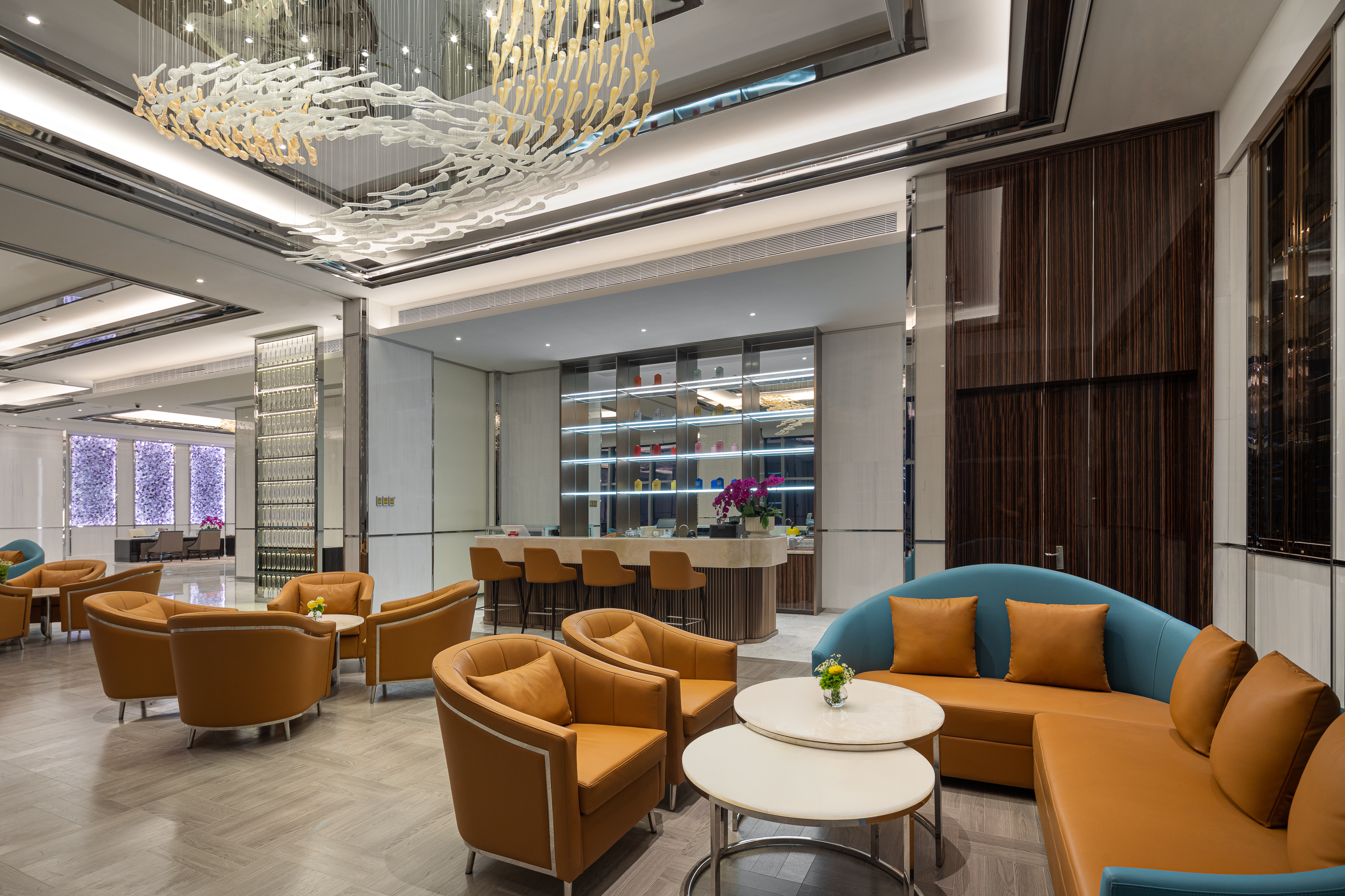 Wyndham Shaoxing Keqiao lobby bar in Shaoxing, Other than US/Canada