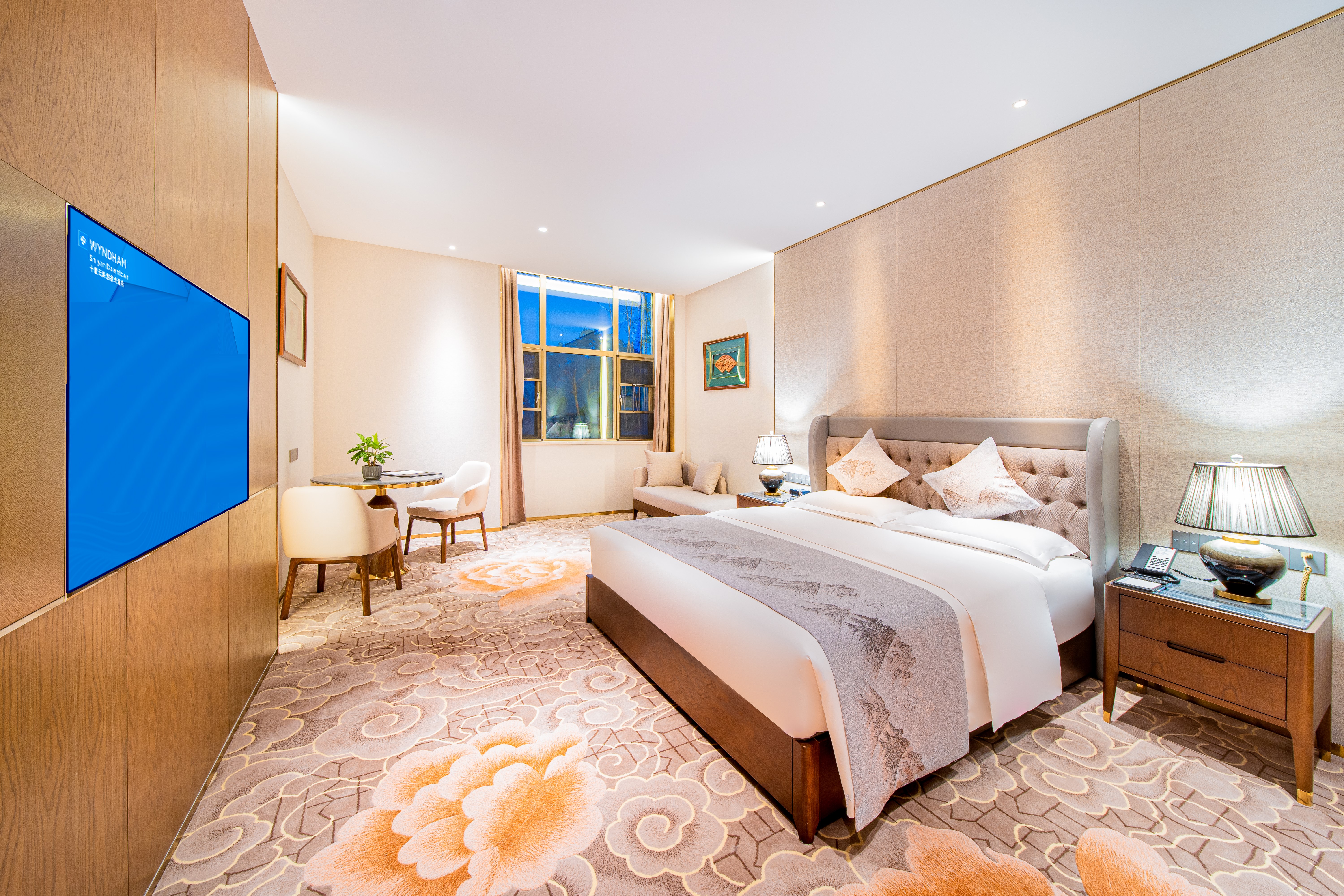 Wyndham Shiyan Downtown suite in Shiyan, Other than US/Canada