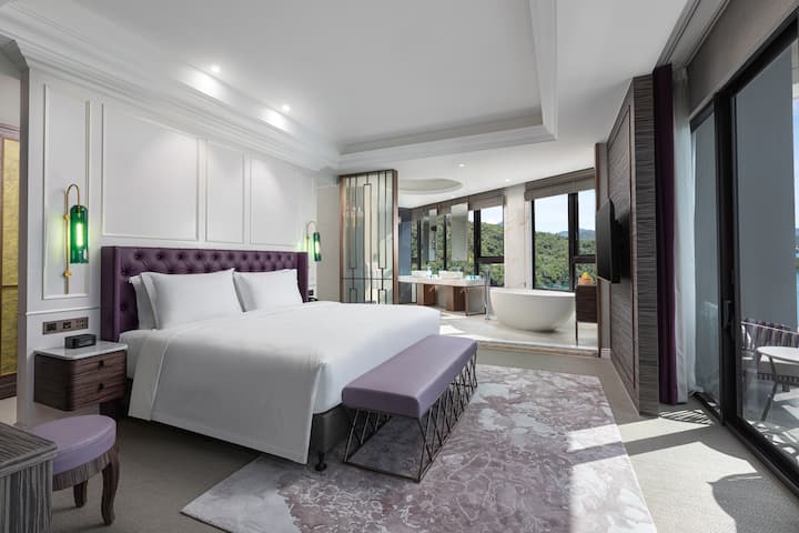 Guest room at the Wyndham Sun Moon Lake in Taiwan-Nantou, Other than US/Canada