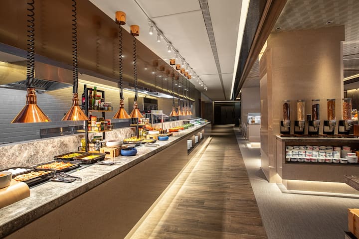 Wyndham Sun Moon Lake restaurant in Taiwan-Nantou, Other than US/Canada