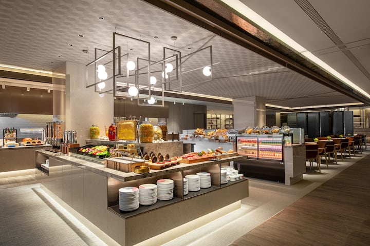 Wyndham Sun Moon Lake restaurant in Taiwan-Nantou, Other than US/Canada