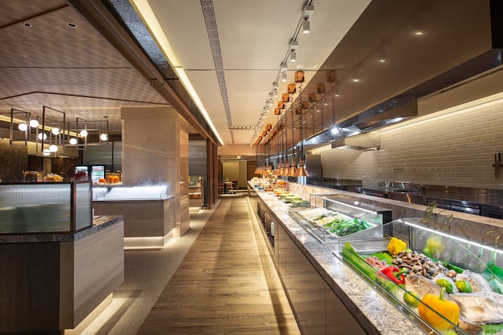 Wyndham Sun Moon Lake restaurant in Taiwan-Nantou, Other than US/Canada