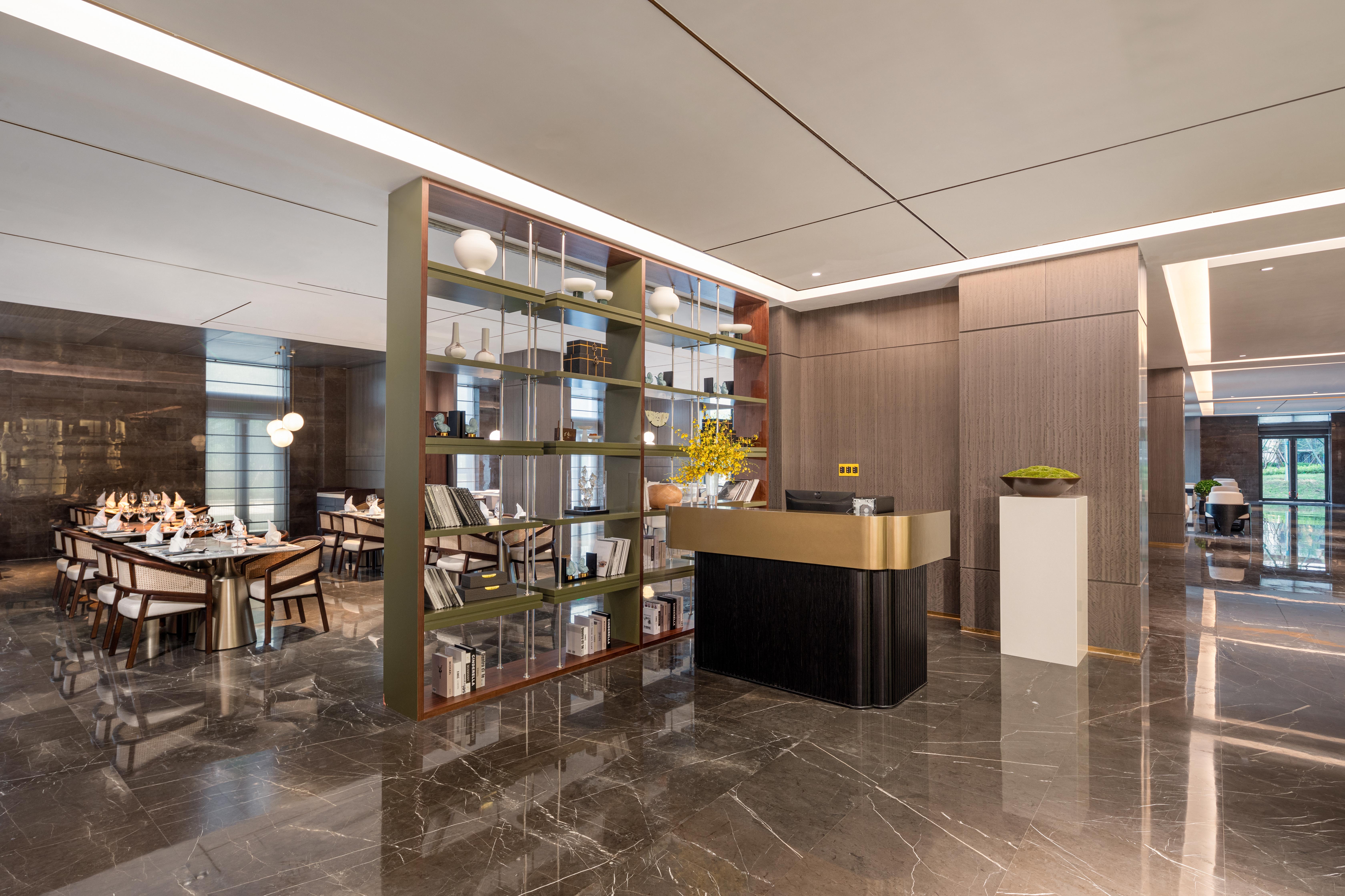 Wyndham Taizhou West restaurant in Taizhou, Other than US/Canada