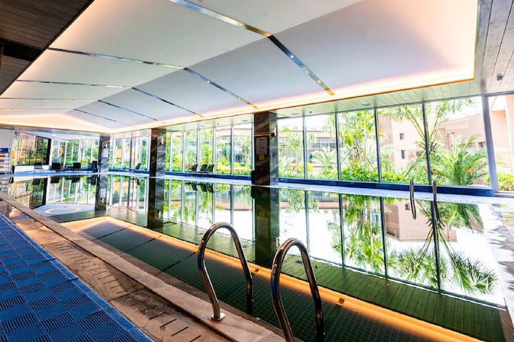 Pool at the Wyndham Wenzhou Cangnan Resort in Wenzhou, Other than US/Canada