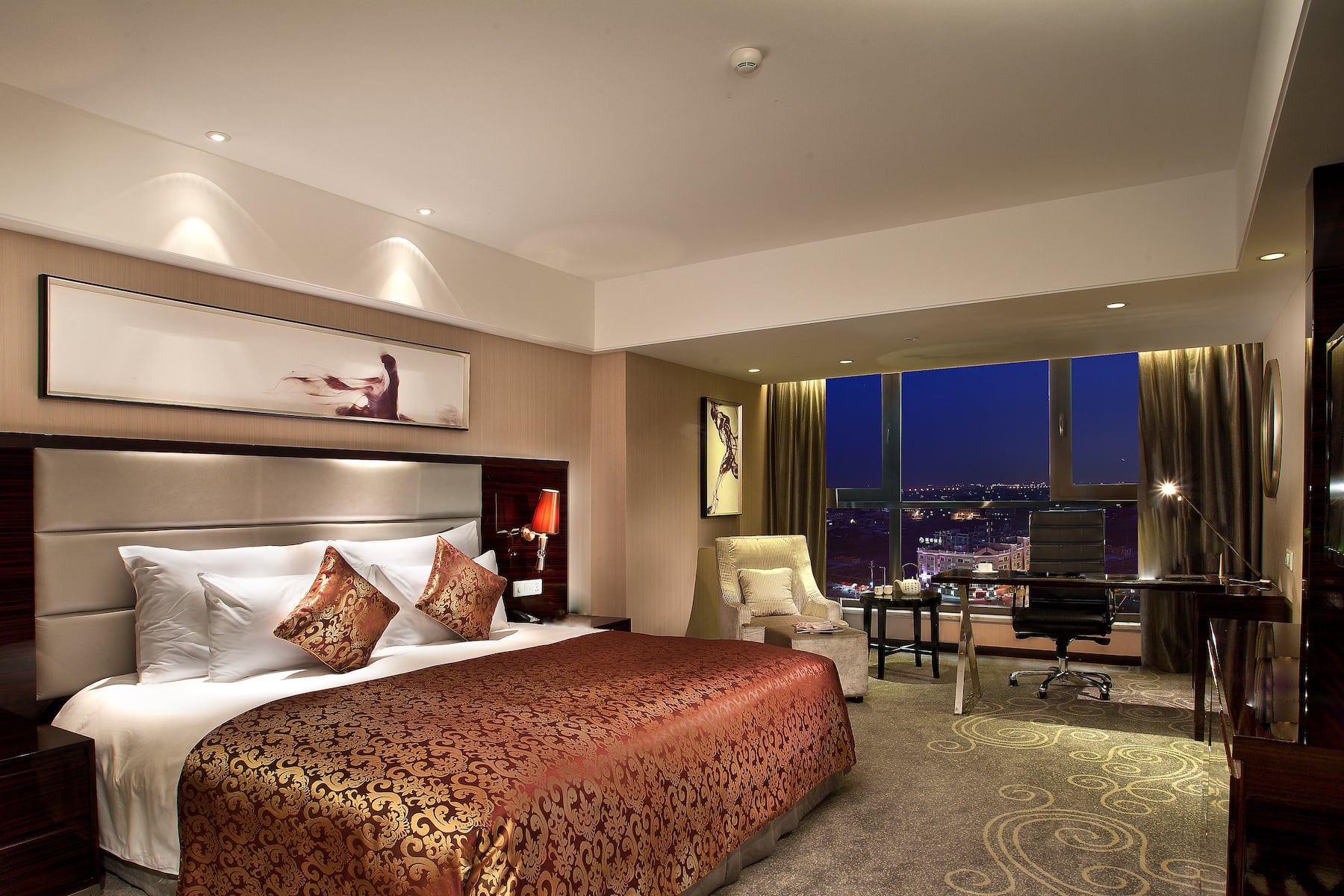 Guest room at the Wyndham Wenzhou in Wenzhou, Other than US/Canada