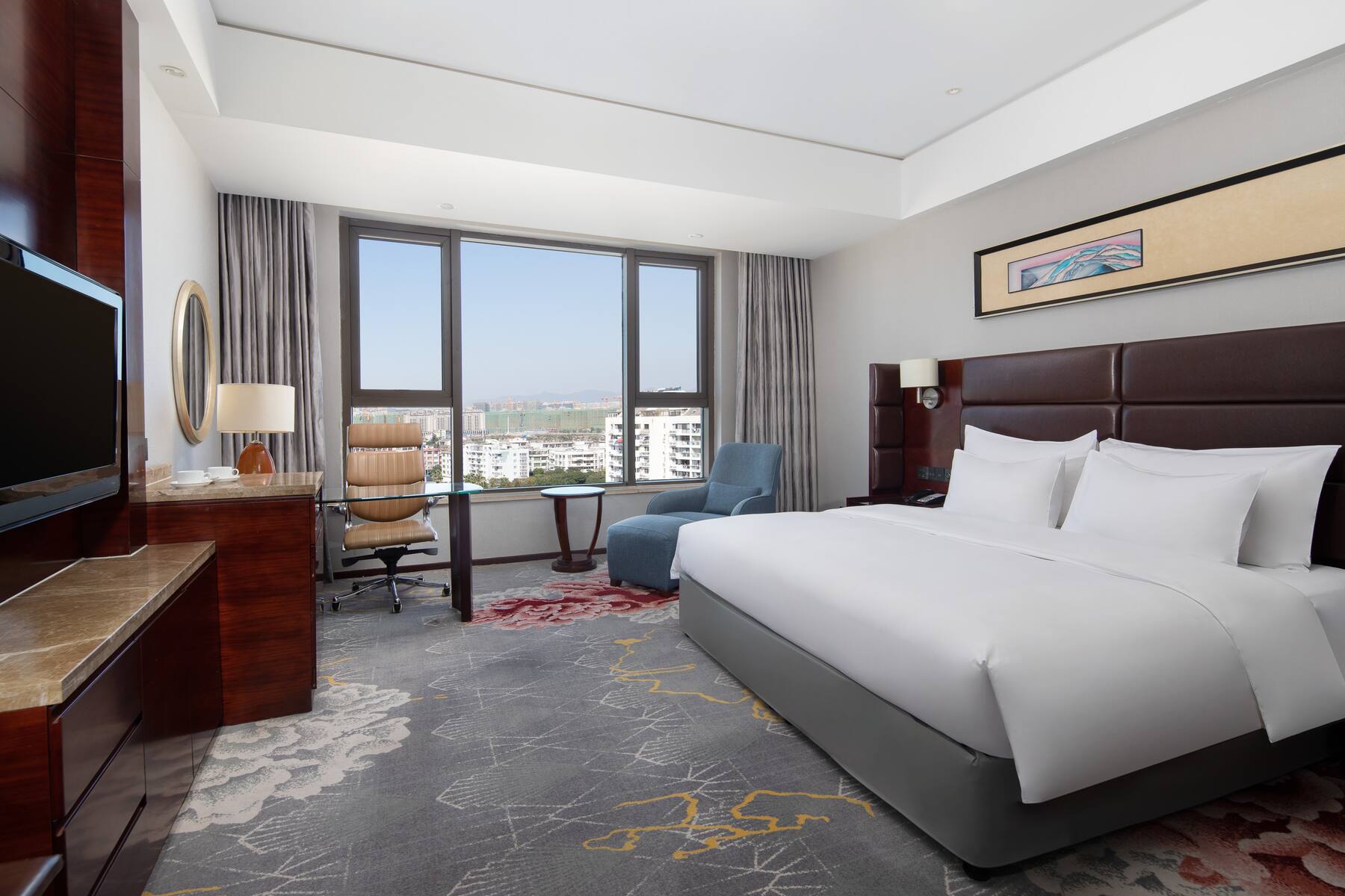 Guest room at the Wyndham Wenzhou in Wenzhou, Other than US/Canada