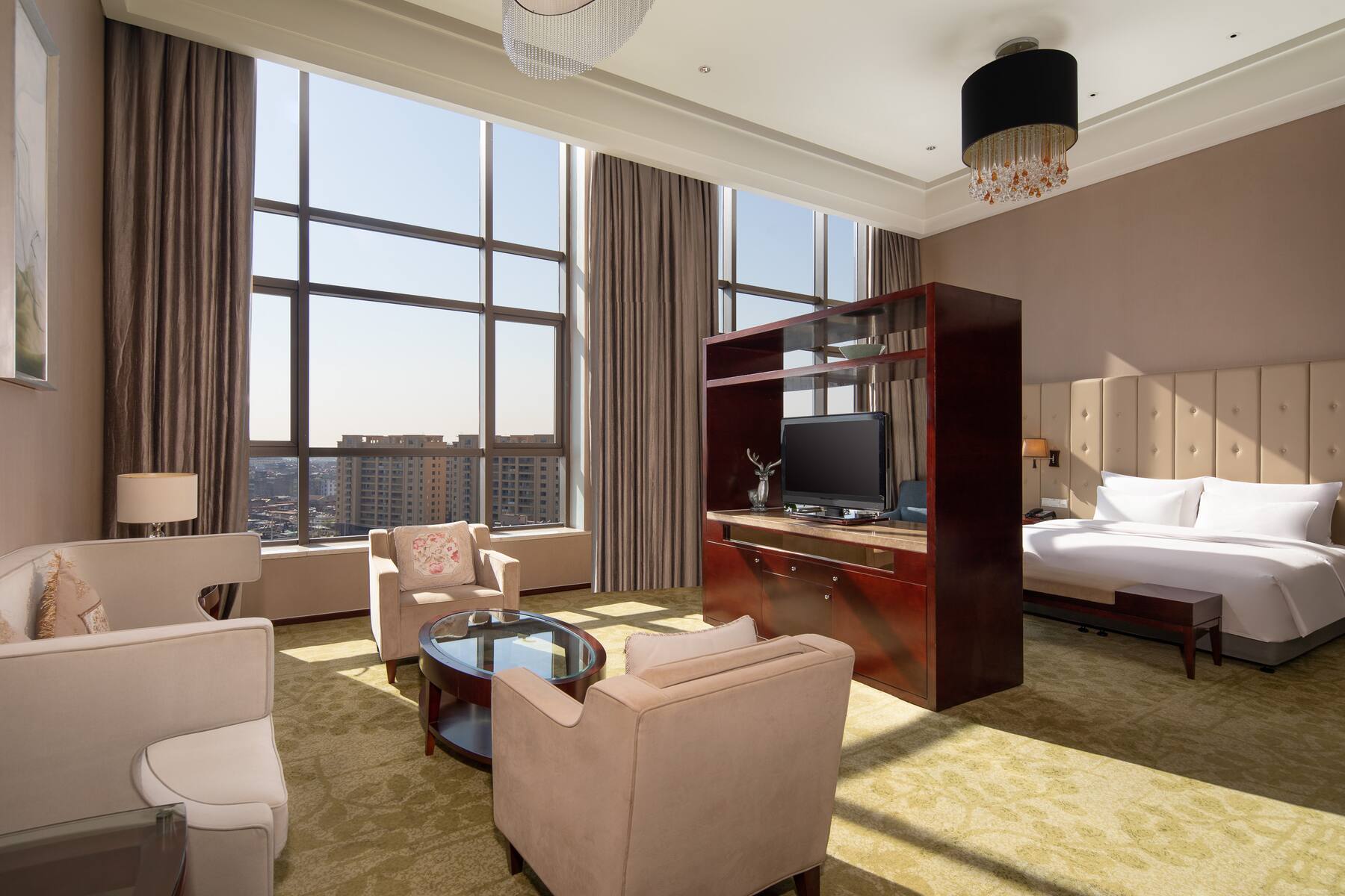 Guest room at the Wyndham Wenzhou in Wenzhou, Other than US/Canada