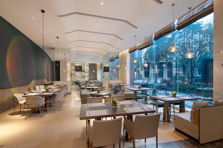 Wyndham Wenzhou restaurant in Wenzhou, Other than US/Canada