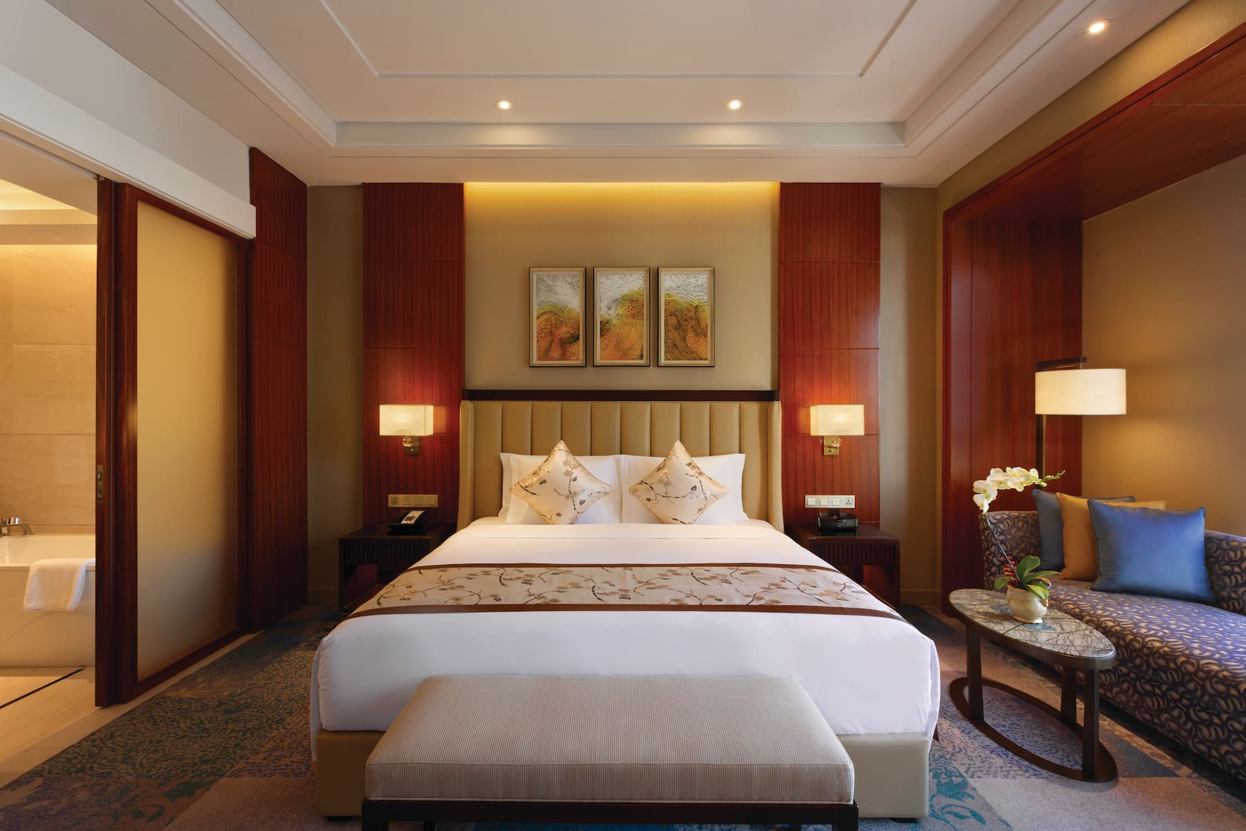 Guest room at the Wyndham Urumqi North in Wujiaqu, Other than US/Canada