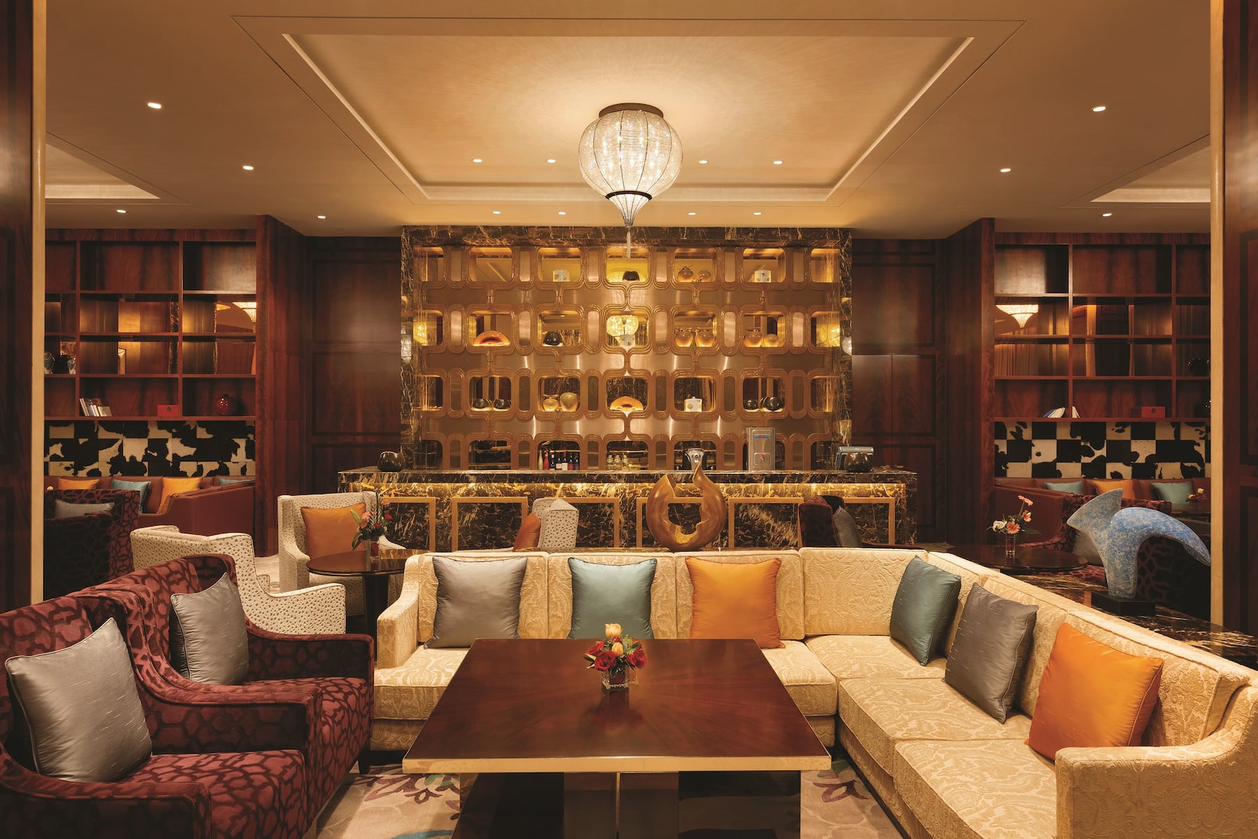 Restaurant bar at Wyndham Urumqi North in Wujiaqu, Other than US/Canada