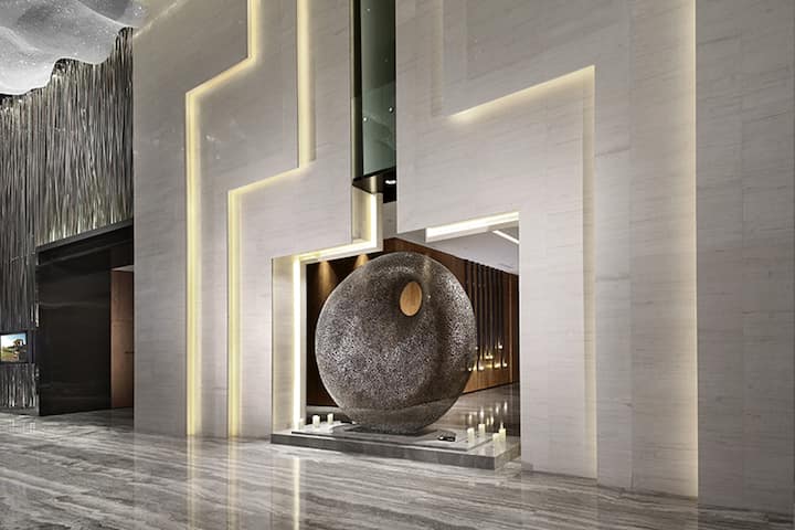 Wyndham Jinjiang lobby feature in Xishuangbanna Dai Autonomous P, Other than US/Canada