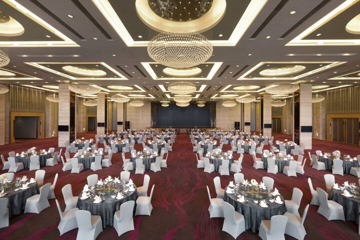 Meeting room banquet rounds at Wyndham Jinjiang in Xishuangbanna Dai Autonomous P, Other than US/Canada