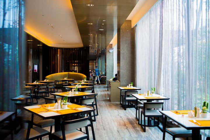 Wyndham Jinjiang restaurant in Xishuangbanna Dai Autonomous P, Other than US/Canada