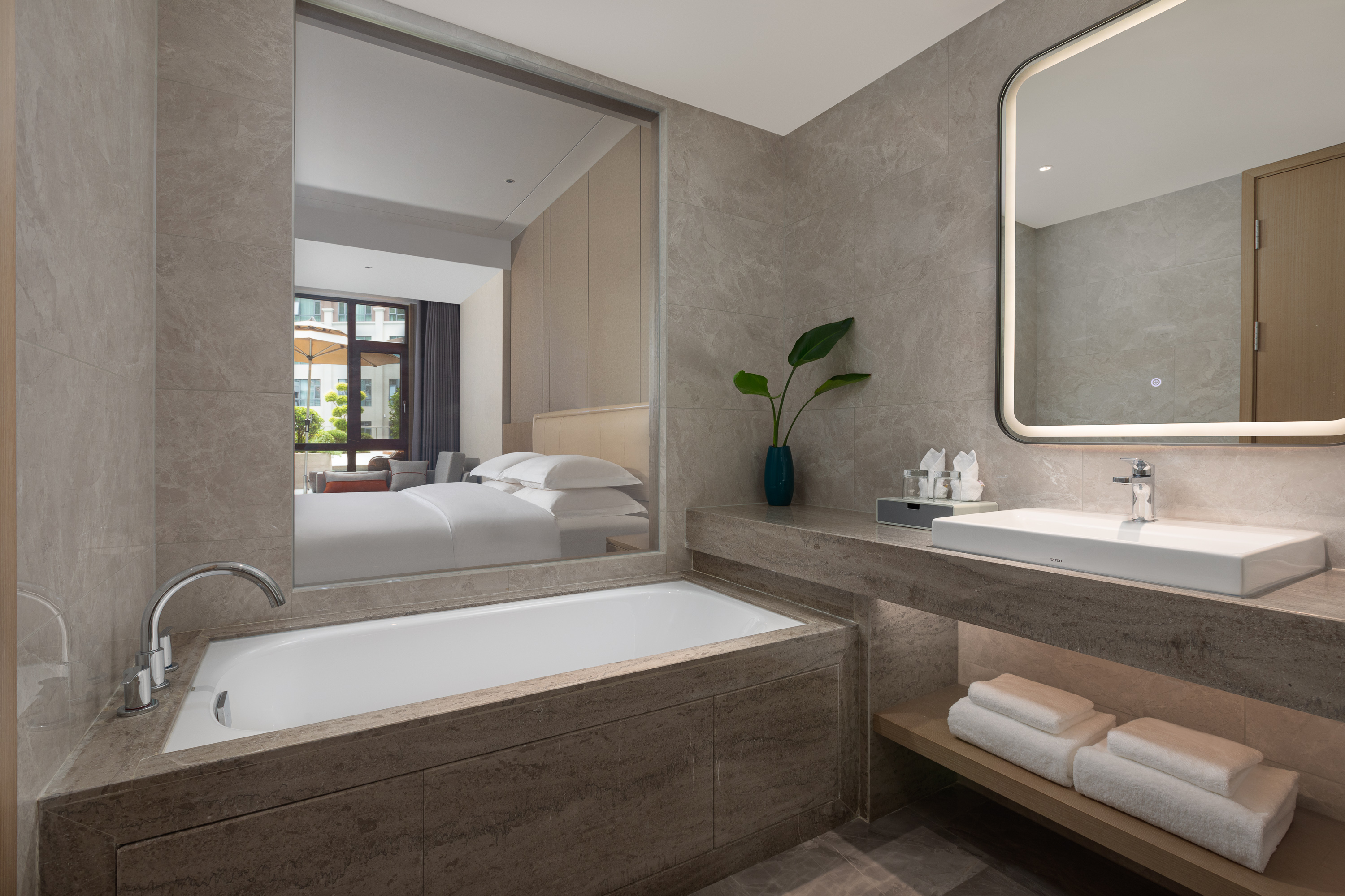 Guest room bath at the Wyndham Zhangjiajie Wulingyuan in Zhangjiaje, Other than US/Canada