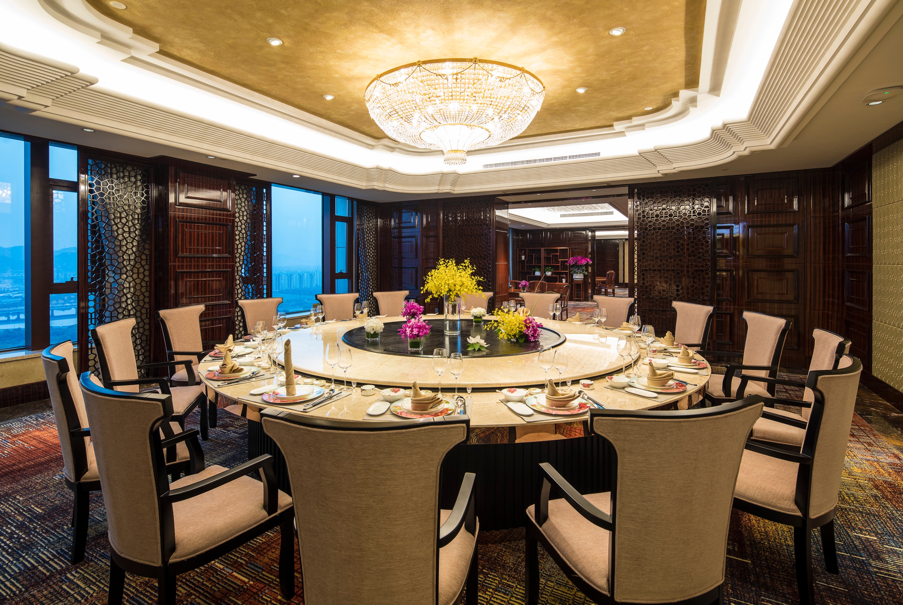 Wyndham Zhuji West restaurant in Zhuji, Other than US/Canada