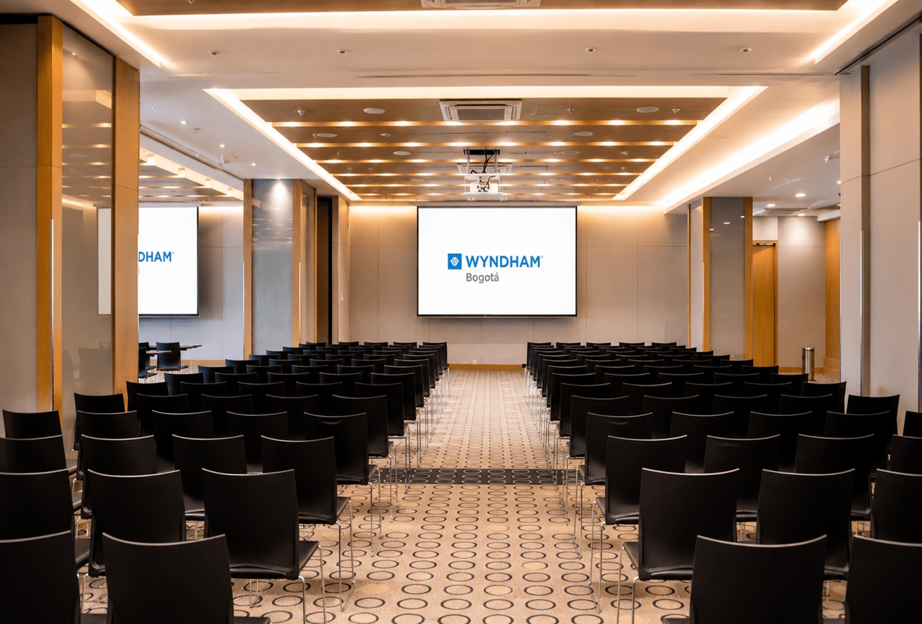 Meeting room at Wyndham Bogota in Bogota, Other than US/Canada