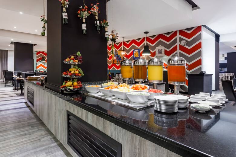 Wyndham Bogota restaurant in Bogota, Other than US/Canada