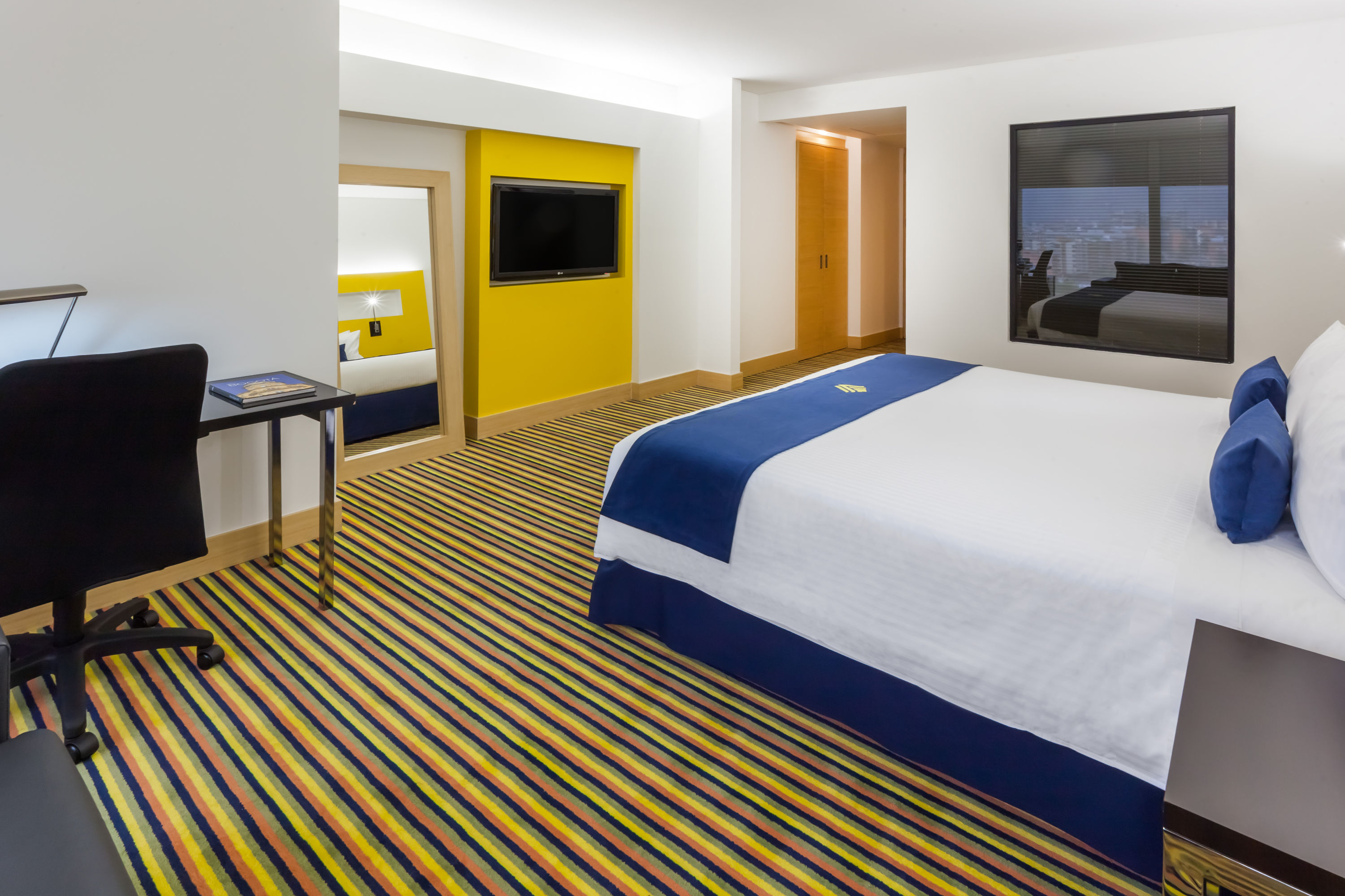 Wyndham Bogota suite in Bogota, Other than US/Canada