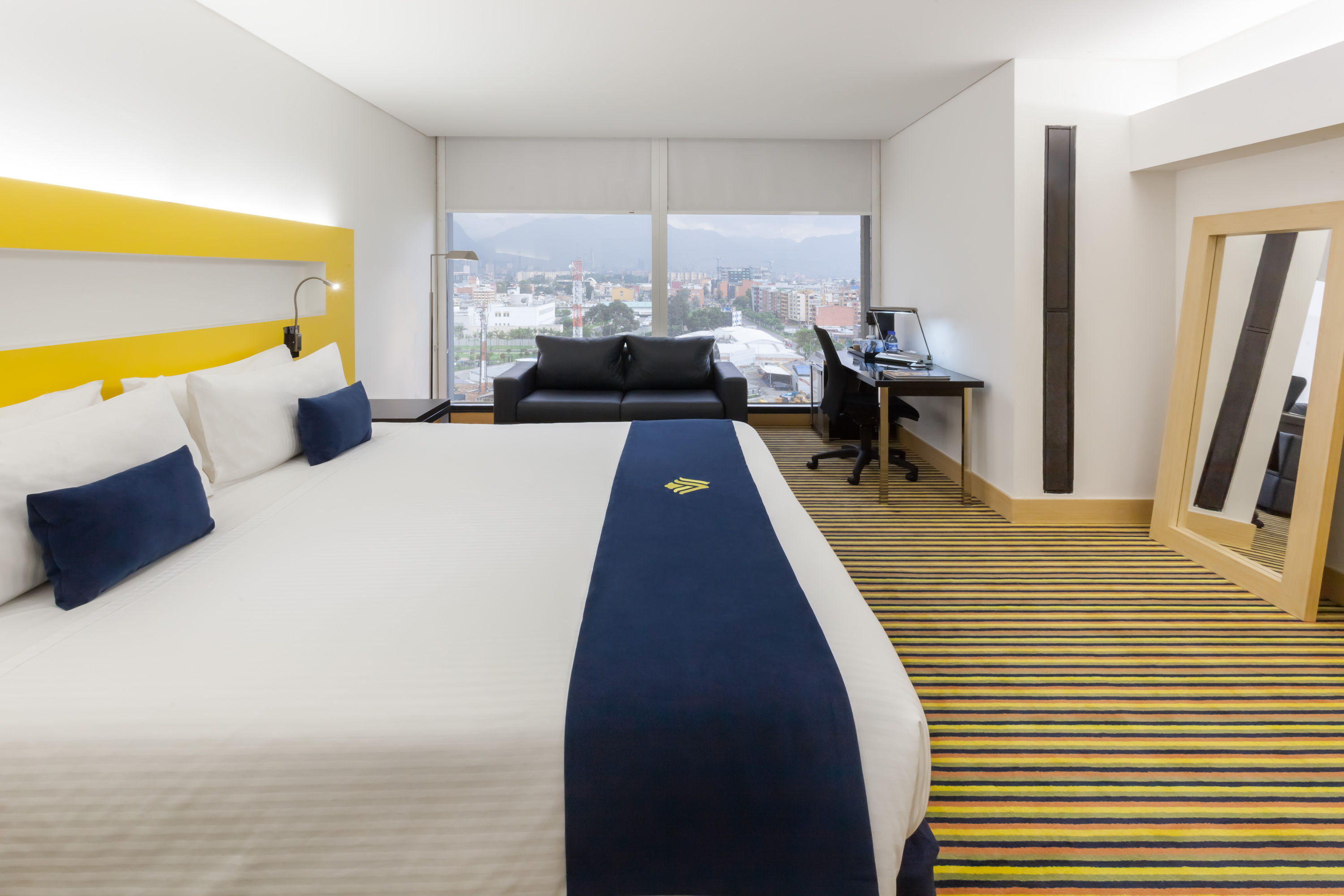 Wyndham Bogota suite in Bogota, Other than US/Canada