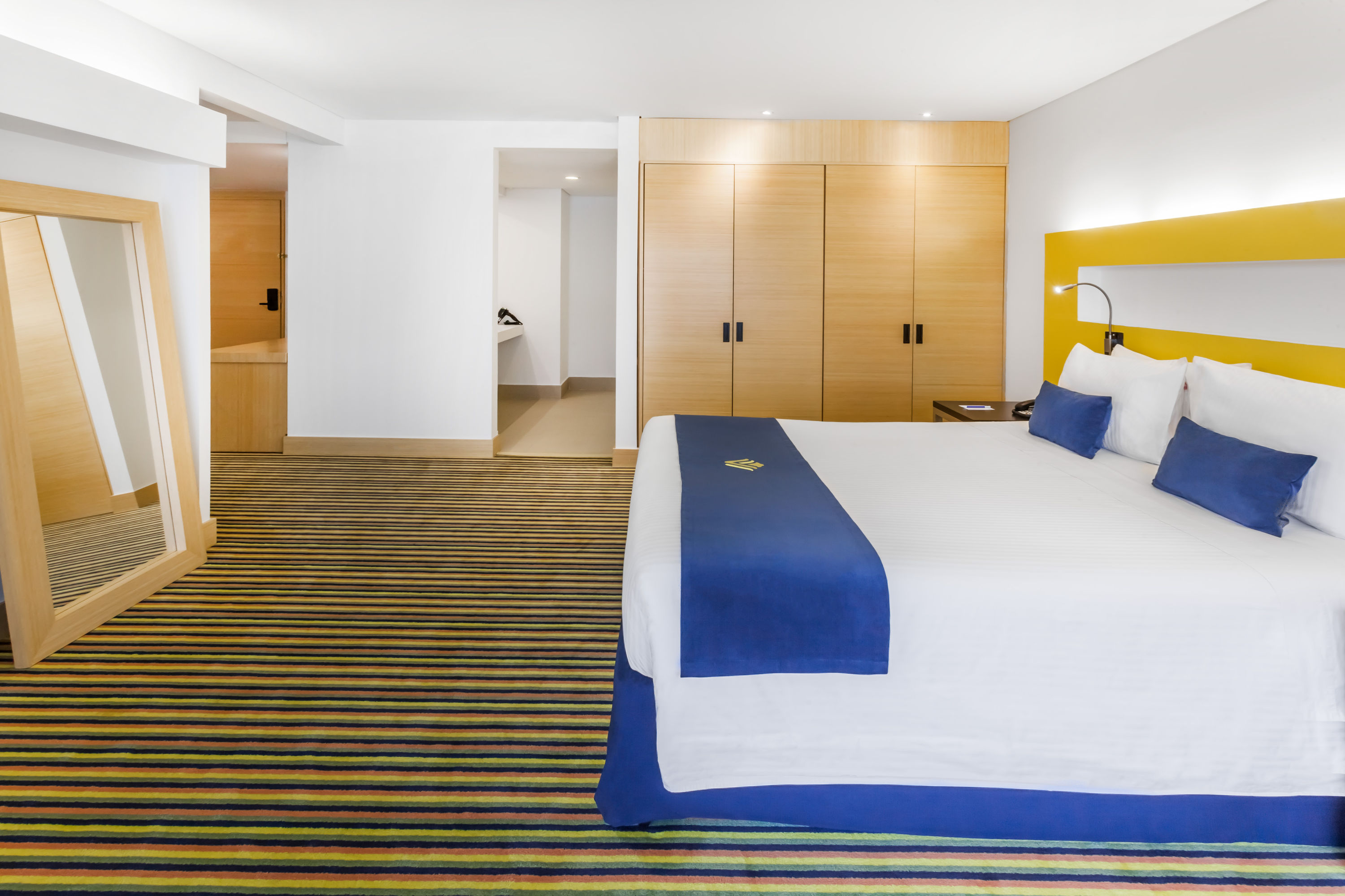 Wyndham Bogota suite in Bogota, Other than US/Canada