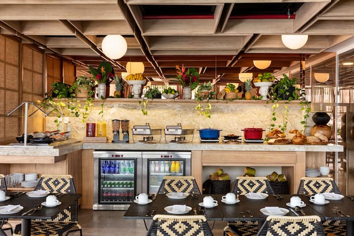 Free breakfast at Wyndham Santa Marta Aluna Beach in Santa Marta, Other than US/Canada
